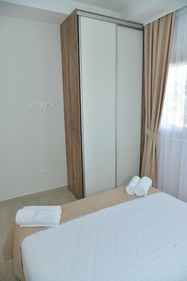 Helada Apartments Tivat Exterior photo