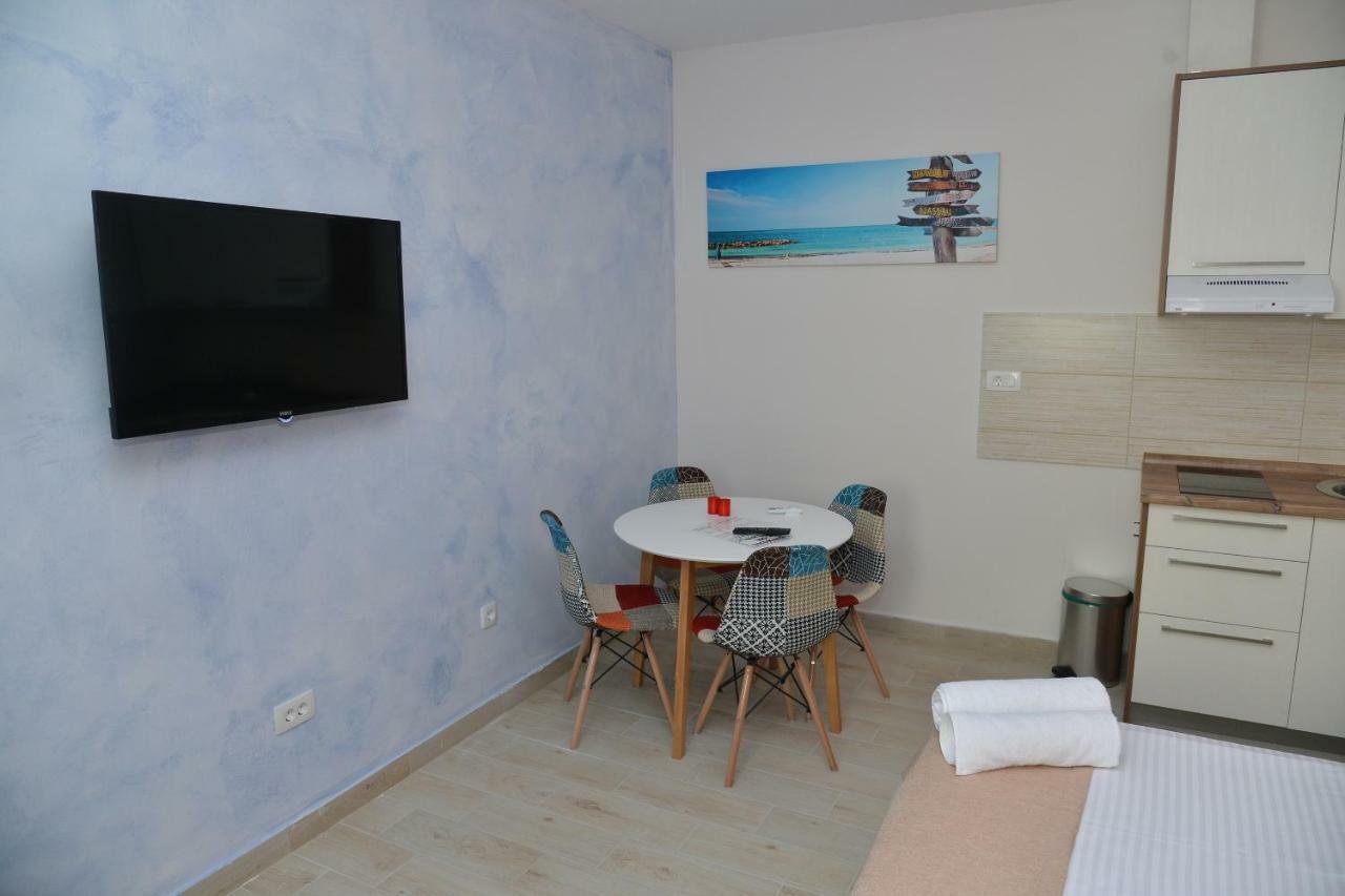 Helada Apartments Tivat Exterior photo
